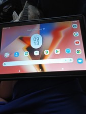 Maxwest 8 in Wi-Fi Tablet Touchscreen Device, 32GB Storage, Silver picture