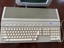 Atari 1040ST Vintage Home Computer System w/ Monitor and Mouse picture