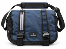Victorinox Altmont 3.0 Flaptop Laptop Backpack Blue 15