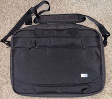 Case Logic - Edge Attache, fits up to 14