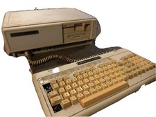 tandy 1000 Personal Computer TX With Monitor ;(Working) picture