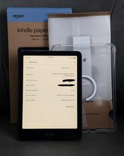 Kindle Paperwhite Signature Edition (Gen 12) + Magnetic Clear Case Bundle picture