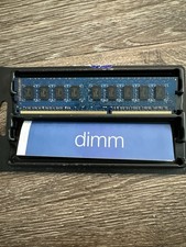 Hynix 2 GB UBDIMM 1333 MHz PC3-10600 DDR3 SDRAM Memory (HMT125U7TFR8C-H9) picture