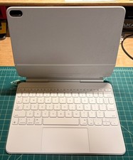 Apple iPad Air 11 Inch Magic Keyboard Case M4 M3 White picture