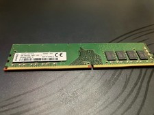 Kingston 8GB DDR4-PC4-19200 (DDR4-2400) UDIMM RAM picture