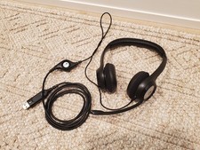 Logitech Logi H390 ClearChat Comfort USB Headset A-00052 with Microphone picture
