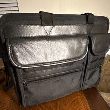 Targus Padded Black Leather & Nylon Shoulder/Messenger Laptop Bag 15 in picture
