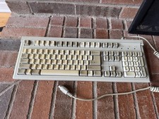 Vintage Keyboard 101 Key Microsoft Windows Box Computer Gaming Retro Prop picture