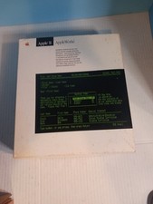 Apple II AppleWorks Complete Box Set w Disks Manuals Quick Card Vintage picture