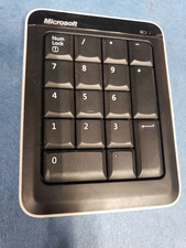 Microsoft Bluetooth Number Pad 10 Key 1391 Wireless Cordless, Carry Pouch.VGC. picture