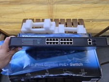 Hanwha Techwin SWT-P-162-480B 16 Port PoE+ Switch picture