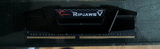 G.Skill RipJaws V 16GB DDR4  3200MHz RAM F4-3200C16D-32GVK BLACK (1x 16gb) picture