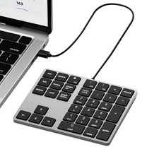 KN300 Wired USB-C Number Pad for Laptop Data Entry picture