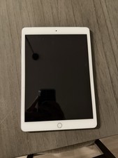 Apple iPad 7th Gen Cellular+WiFi 32GB 10.2 in A2200 MW6X2LL/A Silver picture