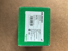 A9L065301 Brand New Schneider Pluggable Surge Protector iPRU 65r 3P 65kA AC 350V picture