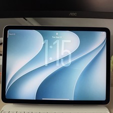 Ipad Air 11 Inch M3 Chip  With Magic Keyboard And Pencil Pro picture