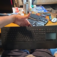 Razer RZ03-0079 Deathstalker Ultimate LCD Touchscreen Gaming Keyboard picture