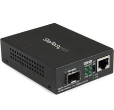 StarTech.com MCM1110SFP Gigabit Ethernet Fiber Media Converter with Open SFP picture
