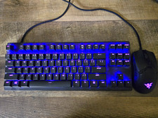Razer Gaming Bundle: Huntsman TE Mechanical Keyboard & Viper Ultimate Mouse picture