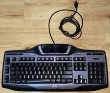 Logitech G15 Gaming Keyboard Orange Backlit LCD Display Gaming Keyboard Working picture