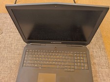 Alienware 17 R3 4K UHD i7-6700HQ GTX 980M 16GB RAM 17.3