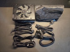 Corsair RM750x Power Supply w/ cables RPS0016 CP-9020092 picture