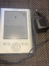 Sony PRS-300 Portable Reader System E-reader Silver PLEASE READ picture