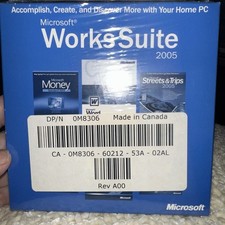 Microsoft Works Suite - Money 2005 - Word, Money, Encarta, Streets & Trips- CD picture