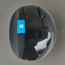 Microsoft Sculpt Ergonomic Desktop picture