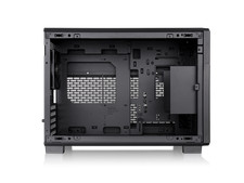 Thermaltake TR200; Preinstalled 6.0 Inch LCD Screen; Micro Chassis; 1x120mm PWM picture
