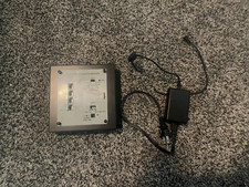 LEGRAND ONQ DA1004 4 PORT ETHERNET ROUTER SWITCH lightly used picture