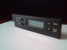 Tandberg Overland Data SCSI Library SLR100 Front Panel picture