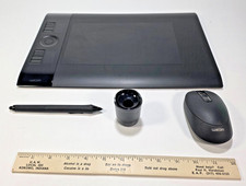 Wacom Intuos4 Medium PTK-640 Drawing Tablet Pen KC-100 Mouse Stand Nibbs picture