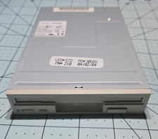 1.44 MB Floppy Drive 3.5