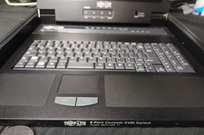 Tripp Lite 8-Port B020-008-17 Rackmount KVM Console 17” LCD picture