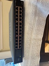 Cisco Small Business Unmanaged (SR224) 24-Port 10/100 External Switch picture