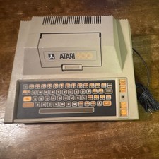 Atari 400 Vintage Home Computer Console Model Atari 400 MPN Atari 400 picture