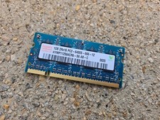 HYMP112S64CR6-S6 AB-C • GENUINE HYNIX LAPTOP MEMORY • 1GB DDR2 PC2-6400S 2Rx16 picture