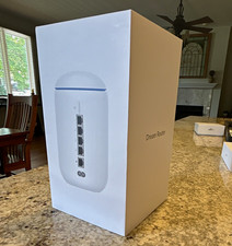 Ubiquiti Networks UniFi Dream Router UDR-US WiFi 6 Wireless Router White picture
