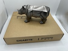 NEW MZ33-AR1 GIGABYTE MOTHERBOARD (24X DDR5 E-ATX REV3.X, 1X EPYC 9004/05) picture