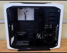 Corsair 600T Special Edition White Graphite Series Mid-Tower ATX Case picture