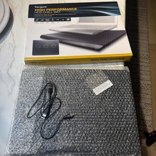 NEW IN BOX TARGUS PORTABLE CHILL MAT HD3 WITH 3 FANS & LED USB PORT INCL. BLACK picture