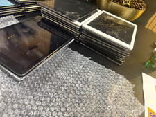 Approx. 45 Apple iPad Air / Air 2 – Unlocked – Bulk Lot for Repair/Resale picture
