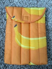 BAGGU Exclusive Banana Retired Puffy Laptop Sleeve 13/14 inches HTF Rare picture
