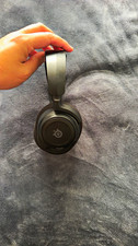 SteelSeries Arctis Nova 7 Black Over-Ear Bluetooth USB-C Headset Retractable Mic picture