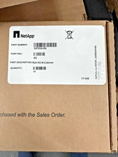 NetApp X8783A-R6 111-00595 111-00596 Fixed Railkit for DS2246 DS4243 DS4246 FAS picture