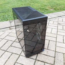 iBUYPOWER Y40 Gaming PC Desktop - Case premium HYTE Y40 Mid Tower picture