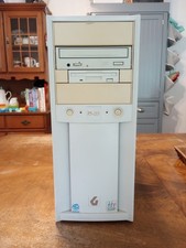 Vintage Gateway 2000 Pentium I - 133mhz, 48mb RAM picture