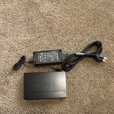 NETGEAR GS305P 5-Port Gigabit PoE Ethernet Switch 55.5W w/ Power Adapter Tested picture