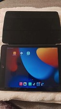 iPad  6 Generation With Tik Tok Installed picture